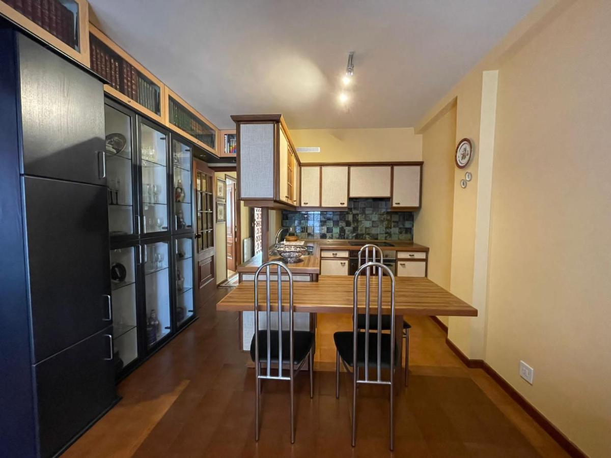 Apartamento Curros Enriquez Cambados Esterno foto